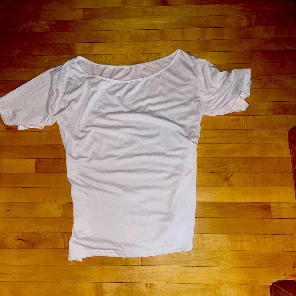 3/$25 white boat neck top white ladies size LG BNWOT